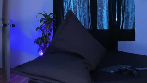 Snapshot of thadeo_king chatting on June 2026 07:05:02 PM thadeo_king online show from June 2026 07:05:02 PM