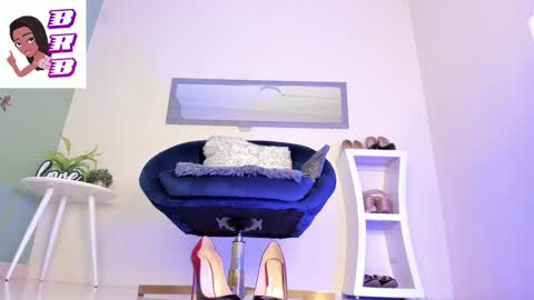 Snapshot of thais_dreams chatting on January 2025 03:29:01 PM Thais online show from January 2025 03:29:01 PM