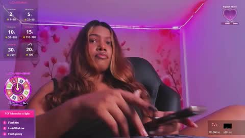 Snapshot of thais_waldrof chatting on March 2026 07:25:01 AM Andreina online show from March 2026 07:25:01 AM