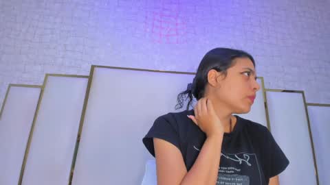 Snapshot of thalia888_ chatting on April 2026 07:04:02 PM thalia888_ online show from April 2026 07:04:02 PM