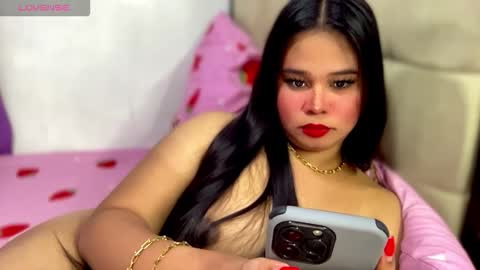 Ms. Thalia online show from December 2025 04:51:01 AM