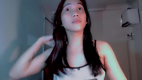 Thalia online show from December 2024 01:18:01 AM