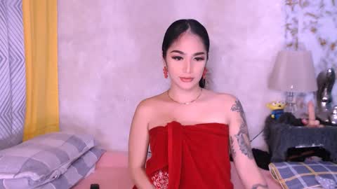 Thalia online show from February 2025 12:27:01 PM