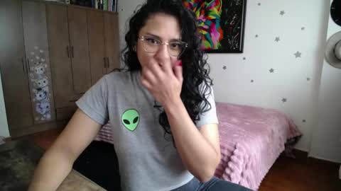    online show from April 2026 04:44:01 PM