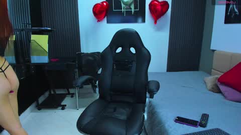 thaliana online show from February 2025 02:42:01 AM