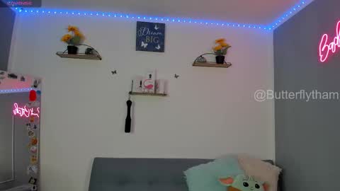 Snapshot of thamara_cooper_ chatting on February 2025 01:13:01 AM thamara_cooper_ online show from February 2025 01:13:01 AM