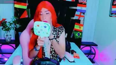 Snapshot of thamara_roberts chatting on June 2026 01:04:01 PM thamara_roberts online show from June 2026 01:04:01 PM