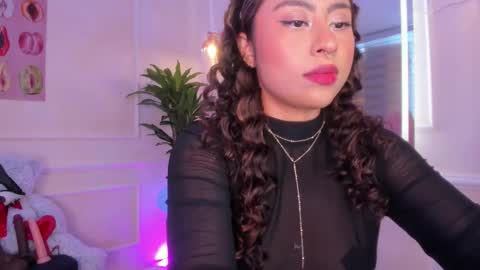 Snapshot of thamaragen_ chatting on March 2026 07:29:01 PM tamara gen online show from March 2026 07:29:01 PM