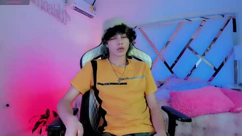 thanier_18 online show from April 2026 07:48:01 PM
