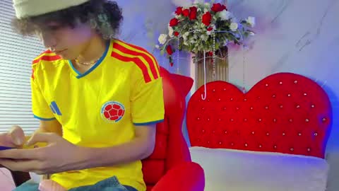thanier_18 online show from June 2026 07:48:01 PM