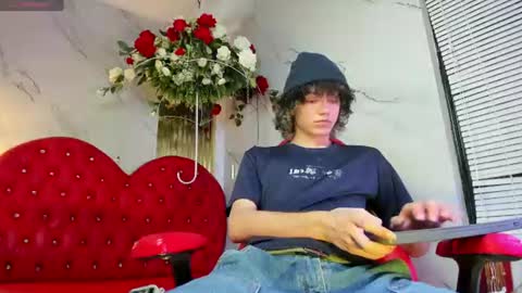 thanier_18 online show from August 2026 07:45:02 PM