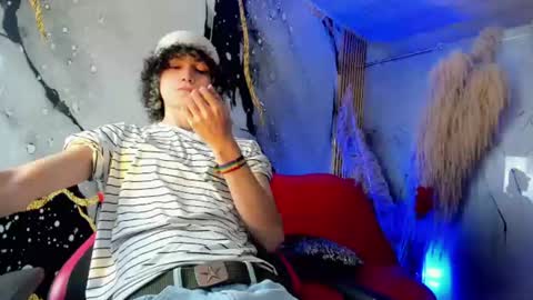 thanier_18 online show from August 2026 03:23:02 AM