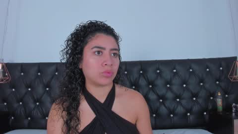 Snapshot of thara_webstter chatting on December 2024 11:39:02 AM thara webstter online show from December 2024 11:39:02 AM