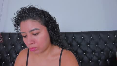 Snapshot of thara_webstter chatting on February 2025 11:43:02 AM thara webstter online show from February 2025 11:43:02 AM