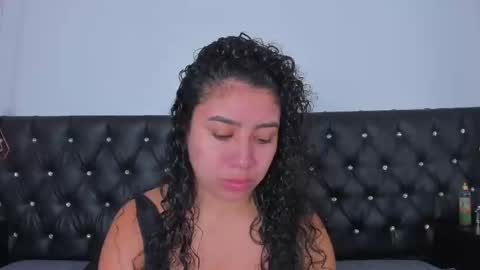 Snapshot of thara_webstter chatting on March 2025 11:40:01 AM thara webstter online show from March 2025 11:40:01 AM