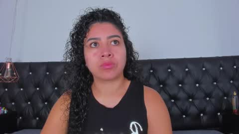 Snapshot of thara_webstter chatting on March 2025 11:31:01 AM thara webstter online show from March 2025 11:31:01 AM