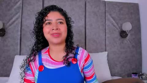 thara webstter online show from February 2026 11:25:02 AM