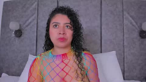 Snapshot of thara_webstter chatting on February 2026 11:32:02 AM thara webstter online show from February 2026 11:32:02 AM