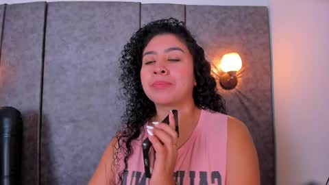 thara webstter online show from April 2026 12:29:02 PM