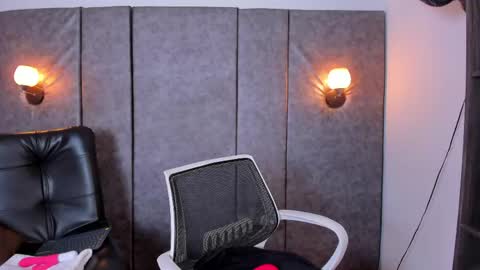 thara webstter online show from April 2026 12:08:02 PM