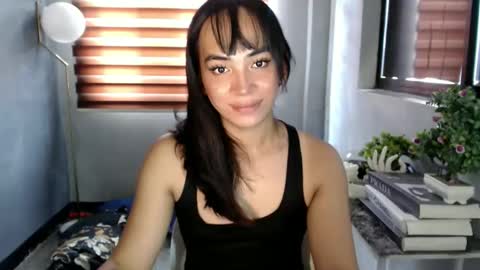 Snapshot of thatslut_deia chatting on June 2026 03:33:01 AM thatslut_deia online show from June 2026 03:33:01 AM
