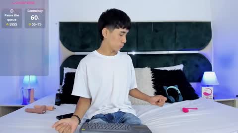 Thayler  online show from January 2025 11:22:01 AM