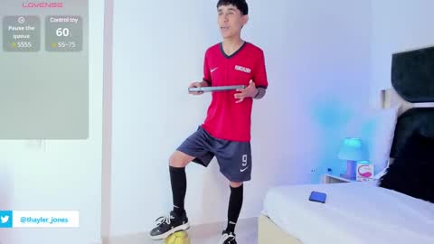 Thayler  online show from January 2025 11:28:02 AM