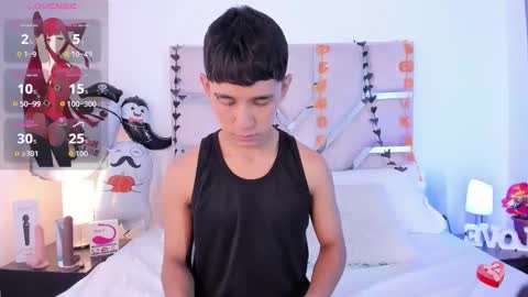 Thayler  online show from October 2025 11:17:01 AM