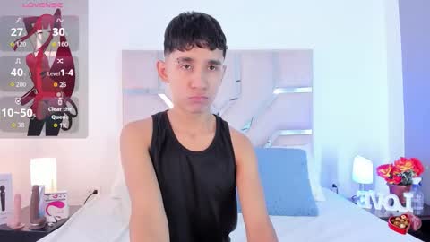 Thayler  online show from November 2025 11:25:02 AM