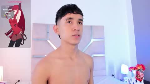 Thayler  online show from November 2025 11:20:02 AM