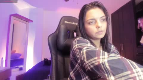 Snapshot of thays_mawakye01 chatting on March 2025 02:45:02 PM Paola online show from March 2025 02:45:02 PM