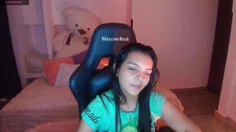 Paola online show from March 2026 09:52:01 PM