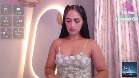 THAYSSA ROSS online show from June 2026 07:23:01 PM