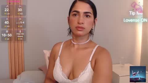 THAYSSA ROSS online show from June 2026 03:31:02 PM