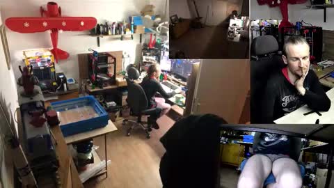 Michal online show from December 2025 06:59:02 PM