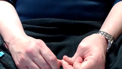 Snapshot of the1pocketrocket chatting on December 2024 09:11:01 PM the1pocketrocket online show from December 2024 09:11:01 PM