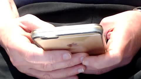 Snapshot of the1pocketrocket chatting on December 2024 04:20:02 PM the1pocketrocket online show from December 2024 04:20:02 PM