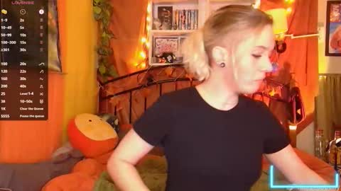 Snapshot of the_a_udacity chatting on October 2025 07:47:02 AM the_a_udacity online show from October 2025 07:47:02 AM