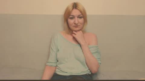 Snapshot of the_basic_instinctt chatting on June 2026 09:46:01 PM Eva online show from June 2026 09:46:01 PM