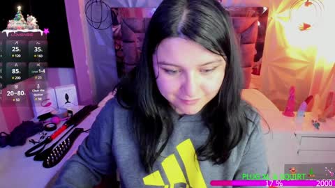Snapshot of the_cat_girl_ chatting on December 2024 12:32:02 AM i am Cat online show from December 2024 12:32:02 AM