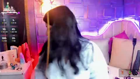 Snapshot of the_cat_girl_ chatting on December 2024 01:56:01 PM i am Cat online show from December 2024 01:56:01 PM