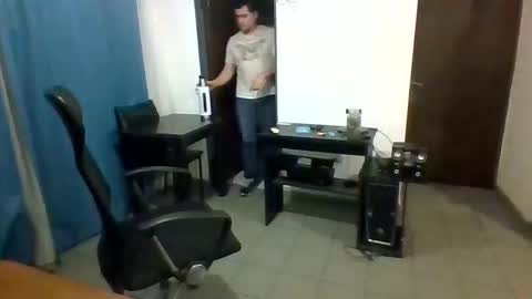 Snapshot of the_dark_knive_ chatting on September 2025 12:34:01 AM the_dark_knive_ online show from September 2025 12:34:01 AM