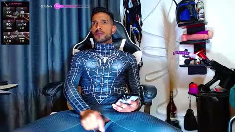 the dog lian online show from November 2025 12:05:02 PM