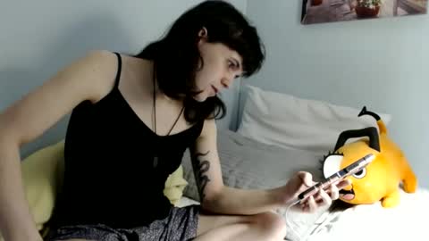 Snapshot of the_dough_nut chatting on February 2026 06:19:02 AM The Dough-Nut online show from February 2026 06:19:02 AM