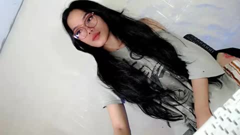 the_horny_bella online show from April 2026 12:53:02 PM