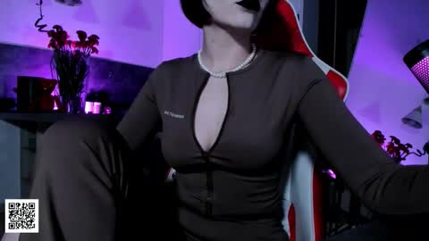 Snapshot of the_inamorata chatting on March 2026 08:58:02 PM Goddess Misha online show from March 2026 08:58:02 PM