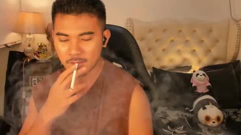 Snapshot of the_killian_jones chatting on September 2025 12:52:01 PM ken online show from September 2025 12:52:01 PM