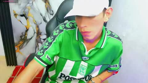 the_latin_boy02 online show from December 2025 02:53:02 AM