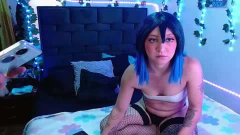 Snapshot of the_lesbian_game chatting on January 2025 09:54:01 PM the_lesbian_game online show from January 2025 09:54:01 PM