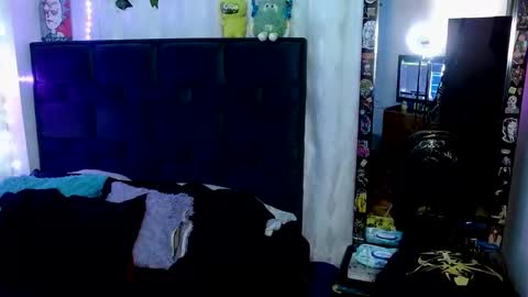 Snapshot of the_lesbian_game chatting on March 2026 06:01:01 PM the_lesbian_game online show from March 2026 06:01:01 PM